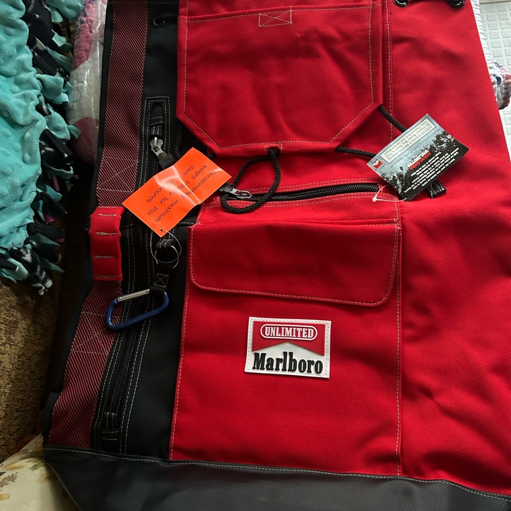 Marlboro Unlimited Red and Black Duffel Bag - Picture 1 of 4